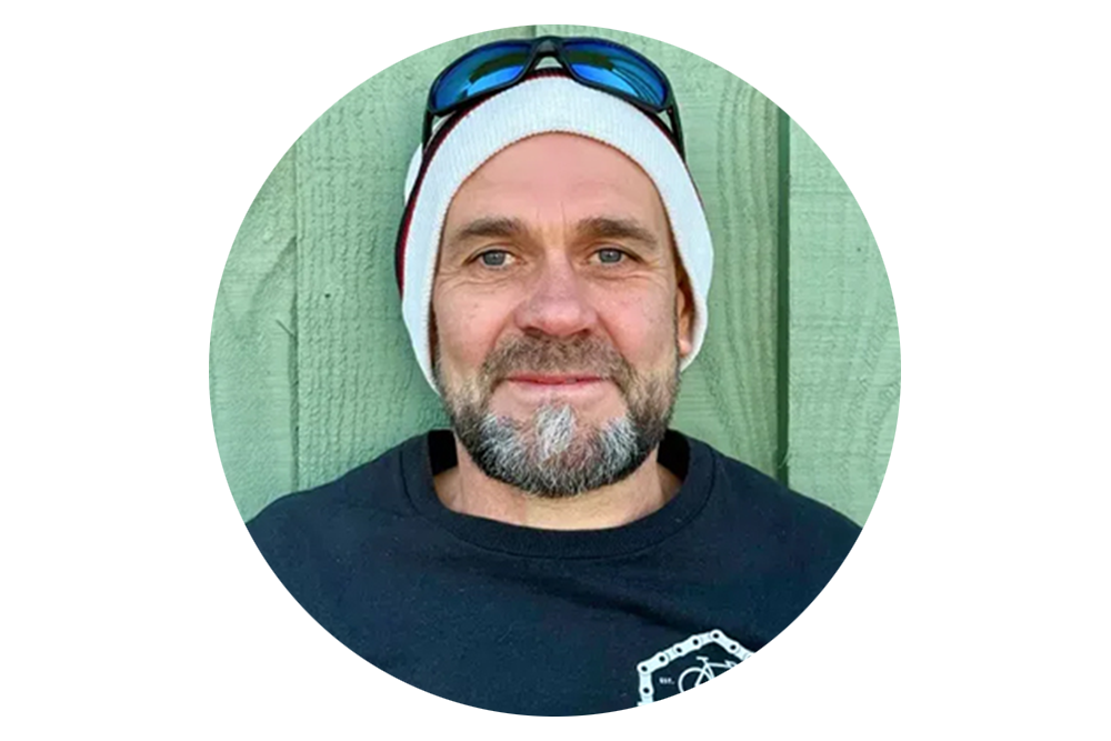 Image of Ross at Cyclexperience with a green background